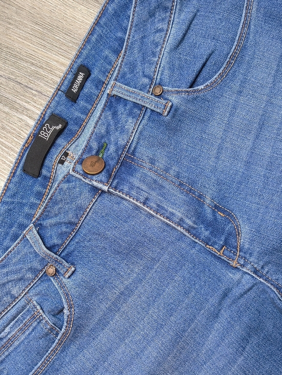 1822 Denim Denim - sac966 🧵Mid Rise Skinny Stretch w/27.5" Inseam 1822 Adrianna Size 12